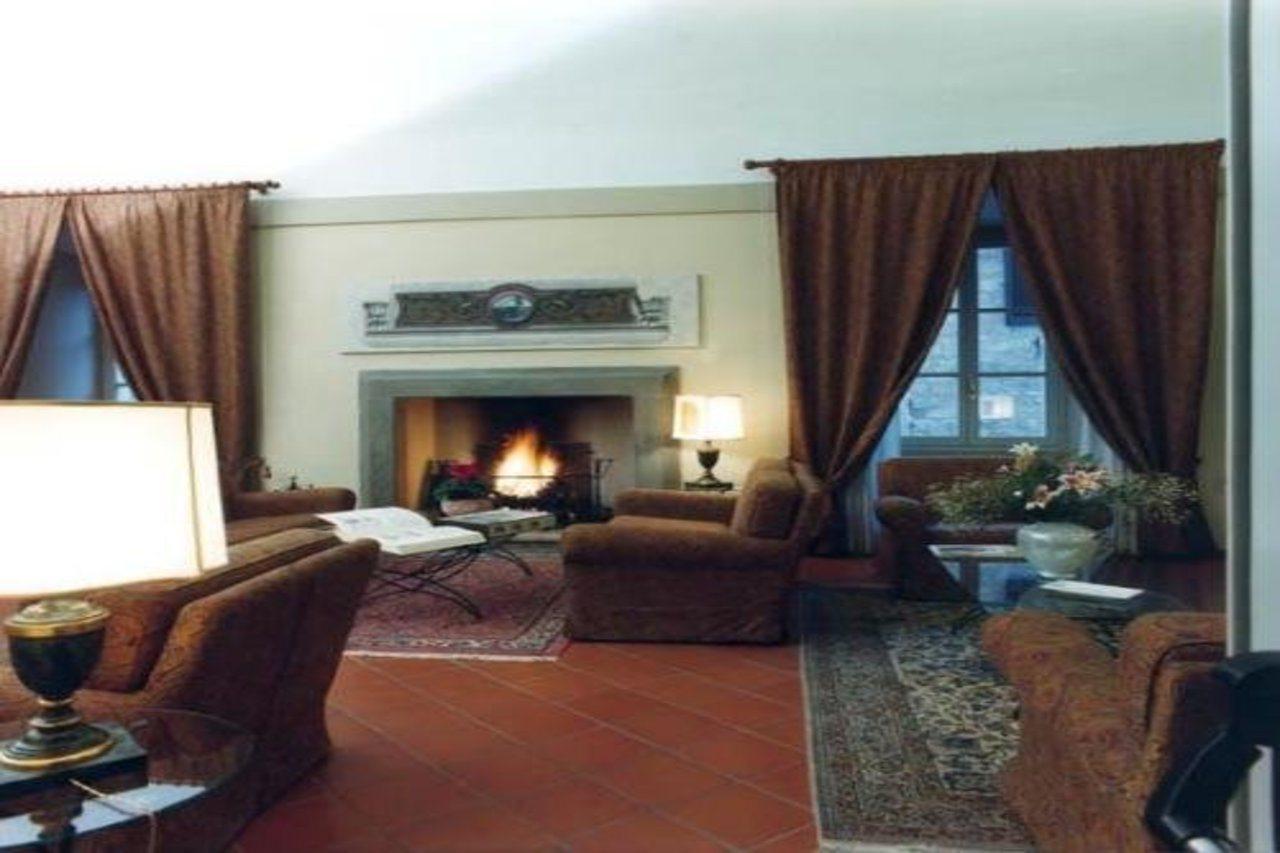 ספלו Hotel Palazzo Bocci מראה חיצוני תמונה