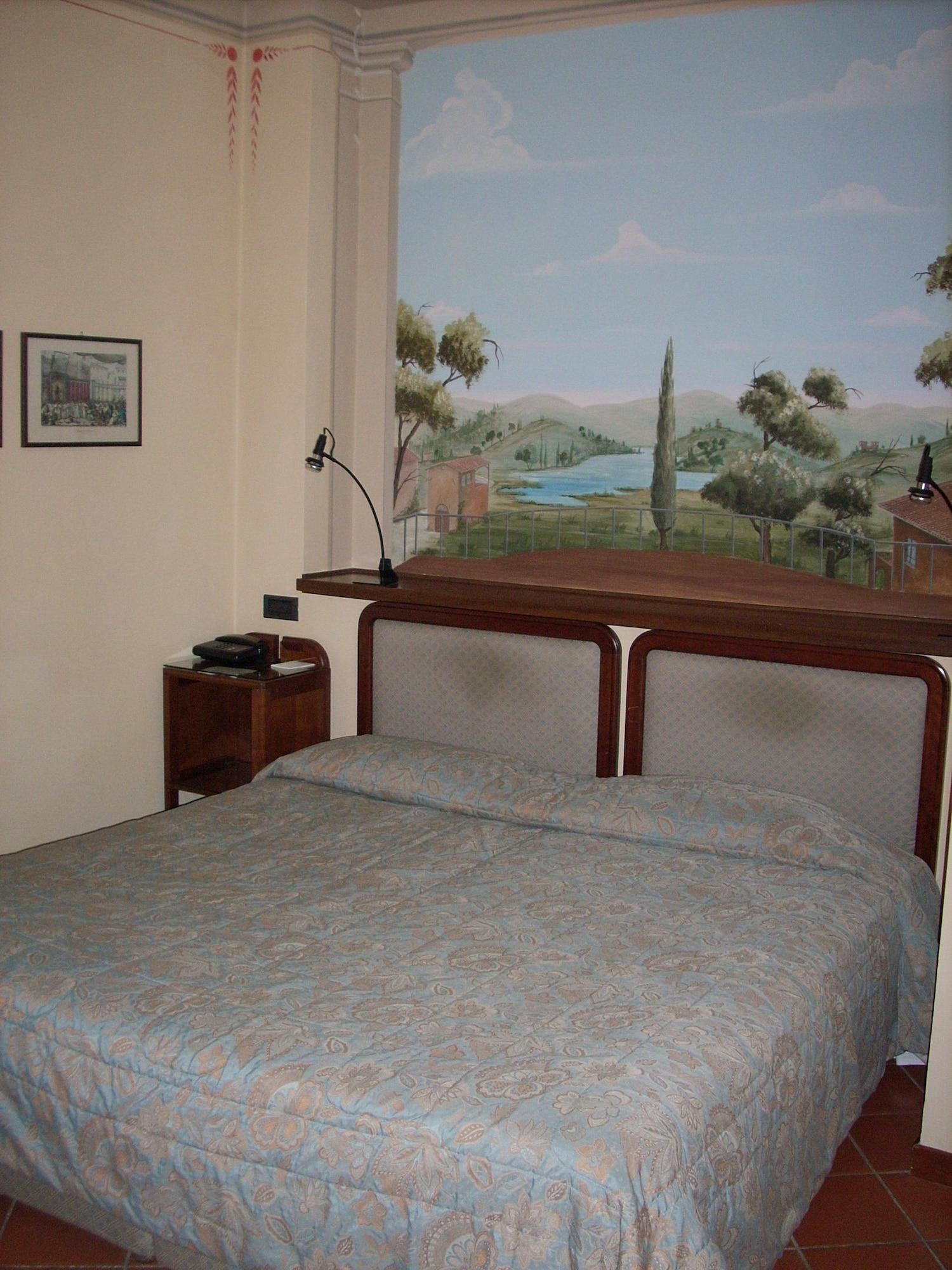 ספלו Hotel Palazzo Bocci מראה חיצוני תמונה